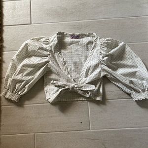 Vintage Cottagecore puff sleeve top